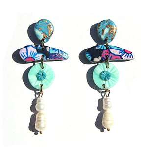 Flower Pebble Pearls