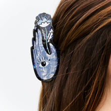 Indigo Palm Claw