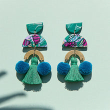 Daintree Pom Pom