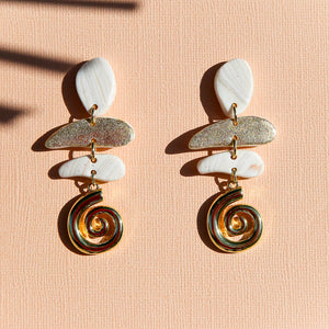 Swirl Golden Earrings