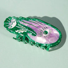 Emerald Palm Claw