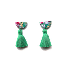 Daintree Tassels