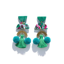 Daintree Pom Pom